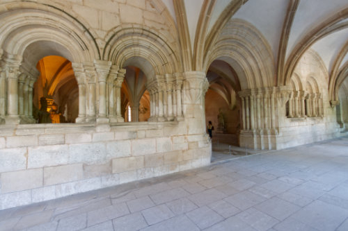 Portada sala capitular Alcobaça