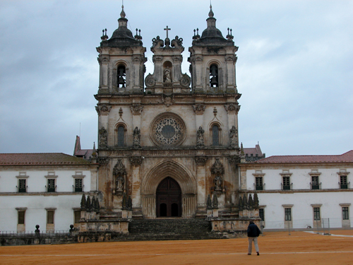 Portada del monasterio de Alcobaça