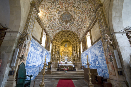 Presbiterio de la iglesia de Tarouca